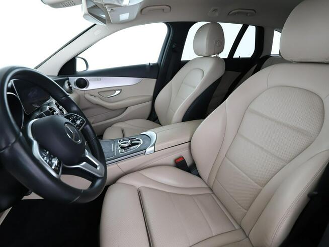 Mercedes C 200 FV23% automat mHEV jasne skóry full LED navi grzane fotele hak