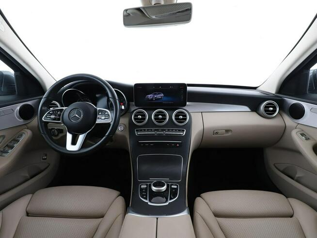 Mercedes C 200 FV23% automat mHEV jasne skóry full LED navi grzane fotele hak