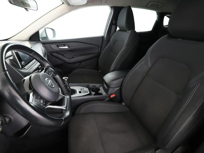 Nissan Qashqai MHEV Automatyczna klimatyzacja Tempomat El.szyby USB