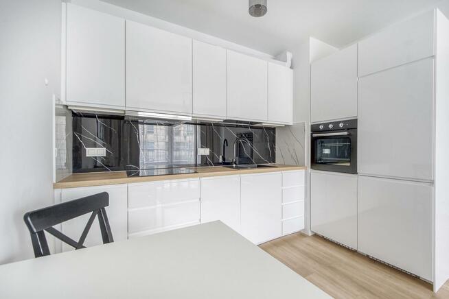 Mieszkanie Warszawa Włochy, Raków, Przedpole