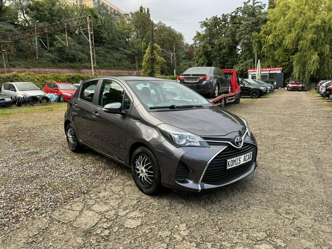 Toyota Yaris 1.0i-69km-Bezwypadkowy-KAMERA-2-Właściciel-Klima-Komputer-Św.Dzienne