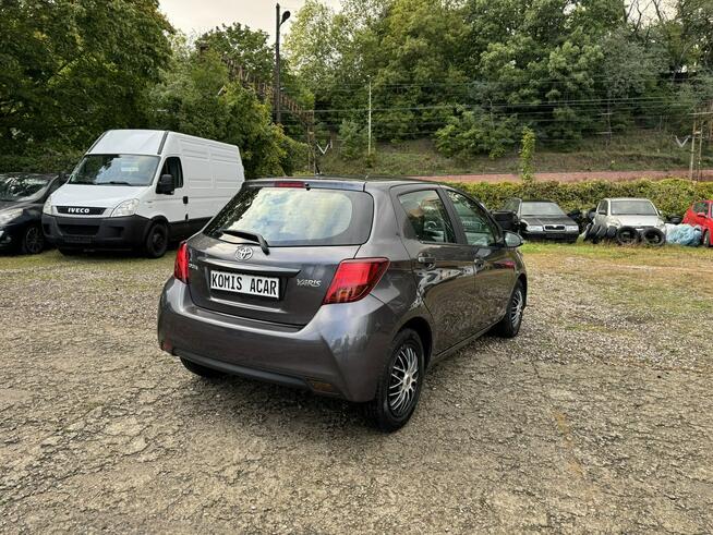 Toyota Yaris 1.0i-69km-Bezwypadkowy-KAMERA-2-Właściciel-Klima-Komputer-Św.Dzienne