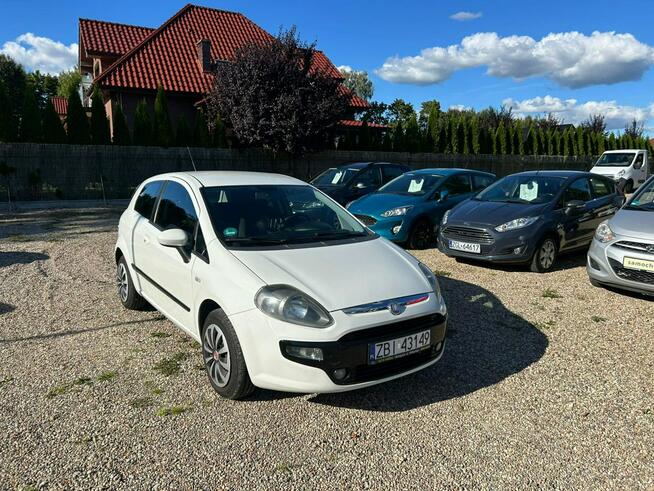 Fiat Grande Punto 2011 rok 1.2 Benzyna 69 KM Zarejestrowany w Polsce
