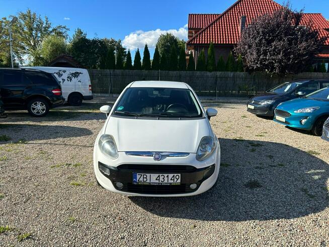 Fiat Grande Punto 2011 rok 1.2 Benzyna 69 KM Zarejestrowany w Polsce