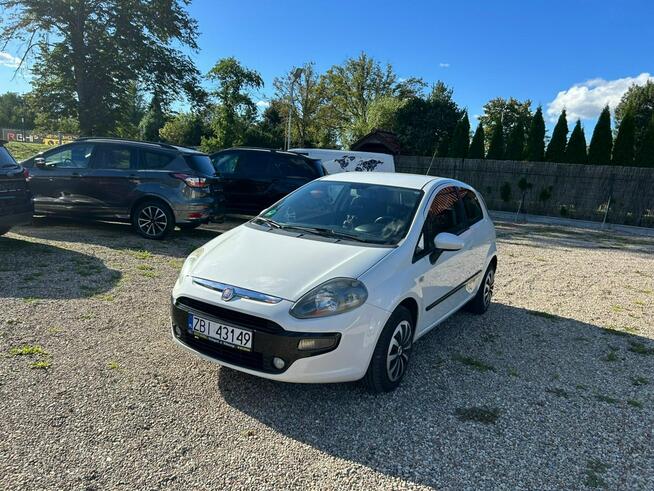 Fiat Grande Punto 2011 rok 1.2 Benzyna 69 KM Zarejestrowany w Polsce