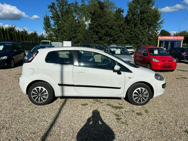 Fiat Grande Punto 2011 rok 1.2 Benzyna 69 KM Zarejestrowany w Polsce