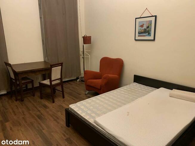 ulica Miernicza, przestronne mieszkanie w kamienicy