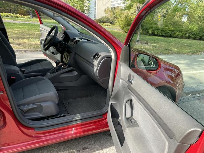 Volkswagen Golf V 1.9 Polski salon, drugi użytkownik od 2006