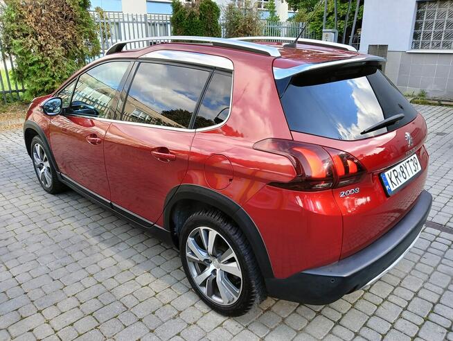 Peugeot 2008 1.2 PureTech 110 KM 2018