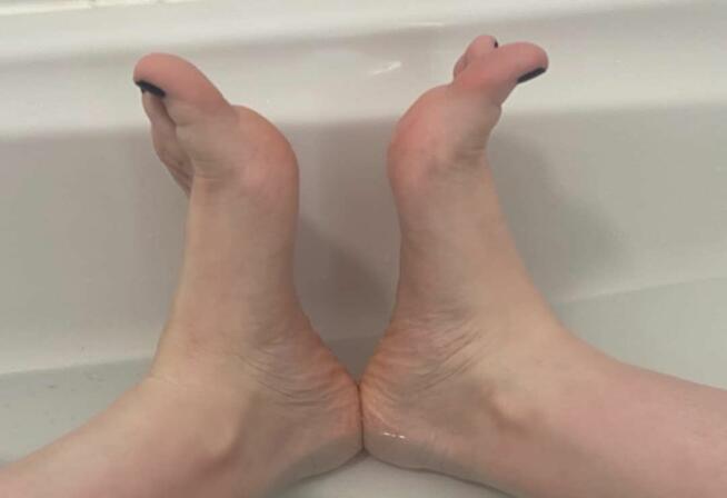 Masaż Kobiecych stópek