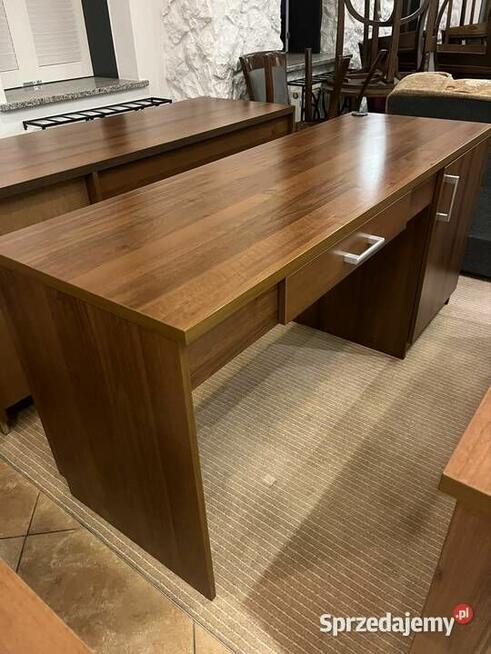 Biurko z szufladą