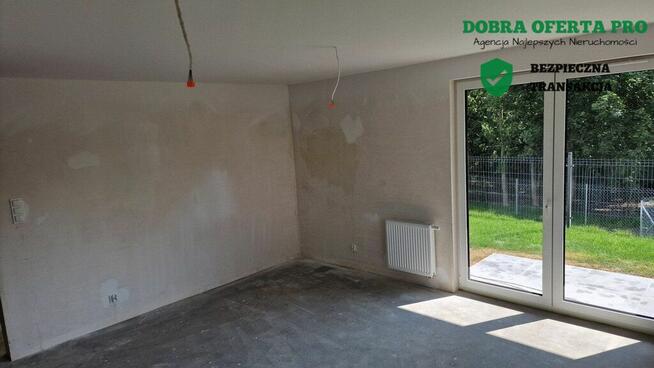 Przestronne mieszkanie w stanie deweloperskim