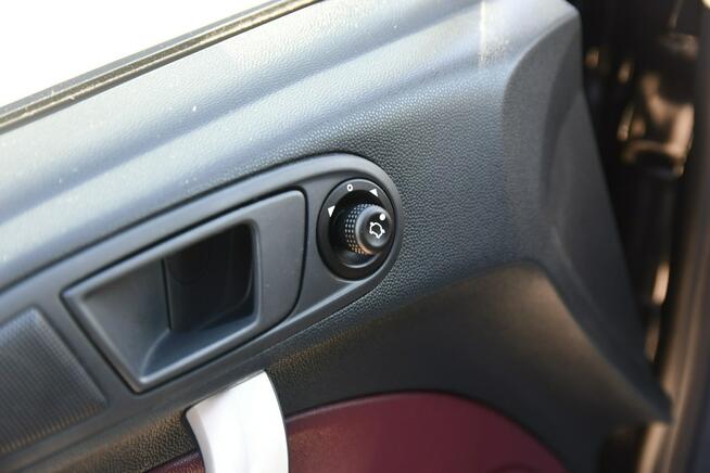 Ford Fiesta 1,4BENZ Serwis.Alu.Serwis.Klimatyzacja.Halogeny.El.szyby.Centralka