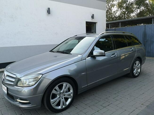 Mercedes C 250 2.2 CDI 204KM 4 MATIC Klimatr Navi ALU Automat Avangarde