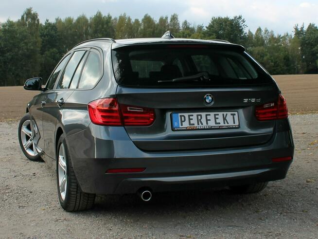 BMW 318 F30 F31 2.0 D 143 KM BiXenon NAVI Grzane FOTELE Tempomat EL. Klapa HAK