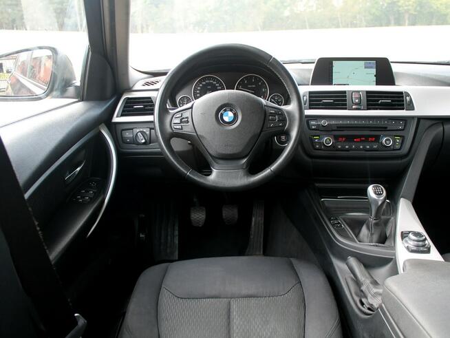 BMW 318 F30 F31 2.0 D 143 KM BiXenon NAVI Grzane FOTELE Tempomat EL. Klapa HAK