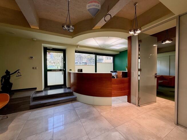 Wyposażony lokal w centrum miasta!