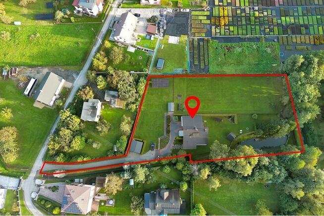 Wyjątkowy dom z dwiema częściami mieszkalnymi