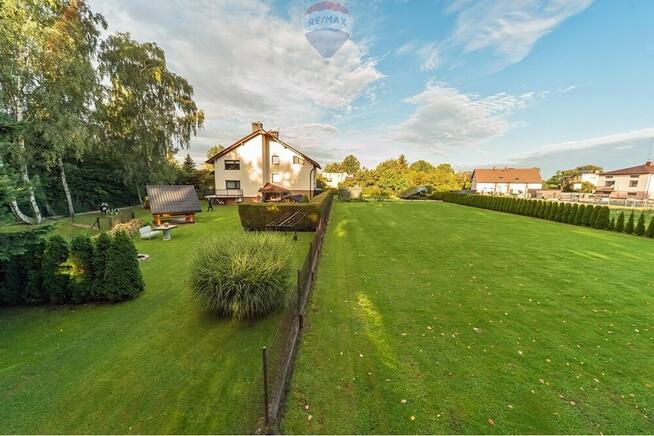 Wyjątkowy dom z dwiema częściami mieszkalnymi