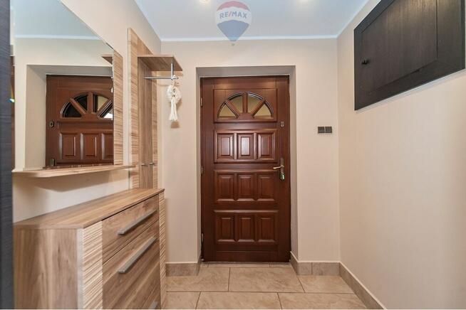 Wyjątkowy dom z dwiema częściami mieszkalnymi