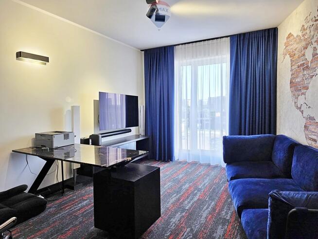 Lokal z możliwością mieszkania – Zakrzówek