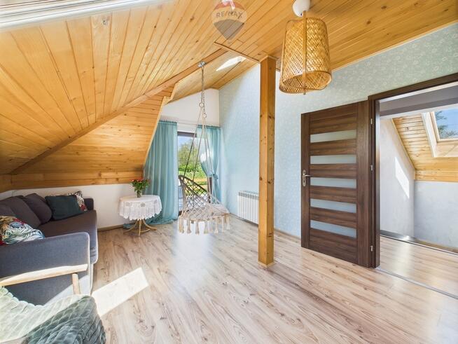 Nowoczesny dom z klimatem – działka ponad 1 ha