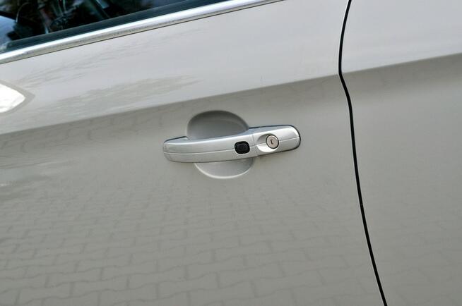 Ford Kuga Titanium 2,0TDCi Duża Navi DVD Panorama Klimatronik Full Opcja