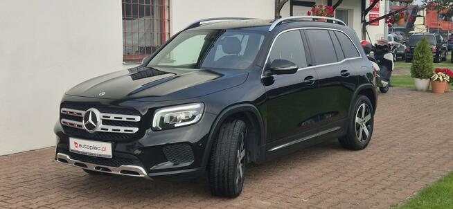 Mercedes GLB cena z opłatami