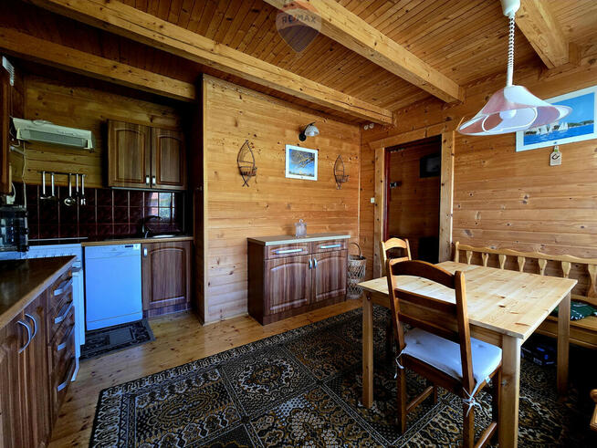 Uroczy dom z ogrodem w Zabrzeżu, Małopolskie