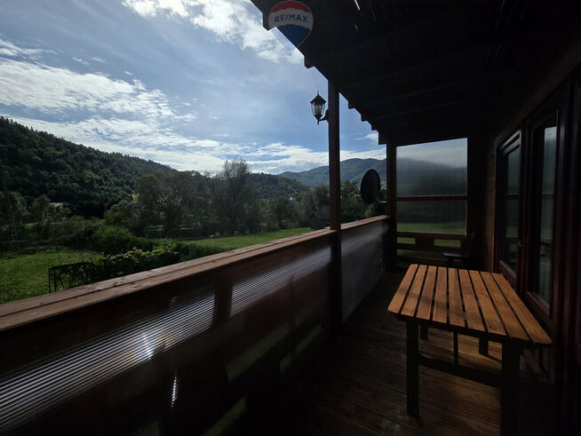 Uroczy dom z ogrodem w Zabrzeżu, Małopolskie