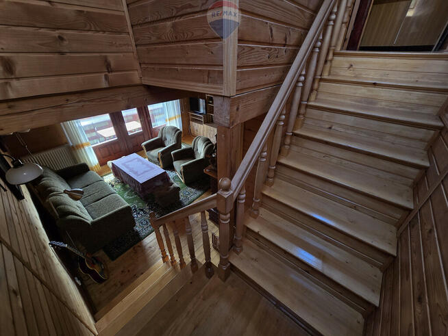 Uroczy dom z ogrodem w Zabrzeżu, Małopolskie