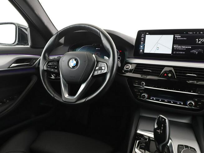 BMW 530 FV23% PHEV full LED skóra virtual cocpit navi kamery 360 el klapa