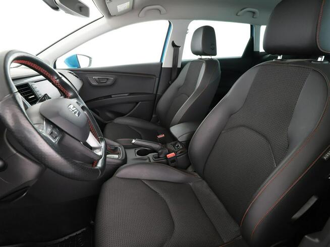 Seat Leon DSG full LED półskóra navi klima auto grzane fotele czujniki parkowani