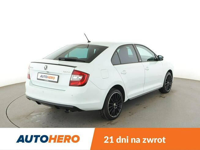 Škoda RAPID xenon klima auto navi grzane fotele kamera i czujniki parkowania