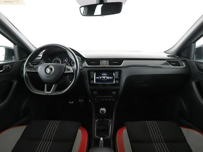 Škoda RAPID xenon klima auto navi grzane fotele kamera i czujniki parkowania