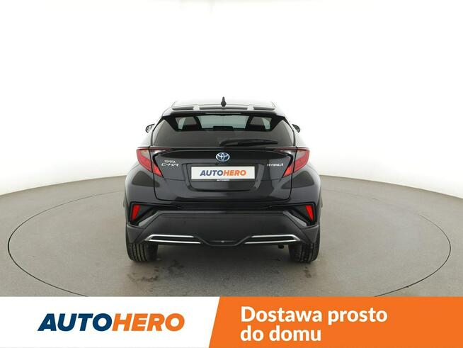 Toyota C-HR Hybryda 184KM Niski przebieg Navi Kamera cofania Klimatyzacja Bluetoot