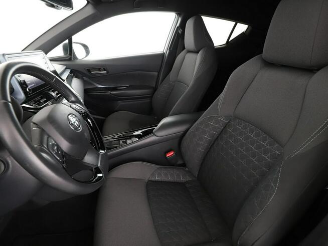 Toyota C-HR Hybryda 184KM Niski przebieg Navi Kamera cofania Klimatyzacja Bluetoot