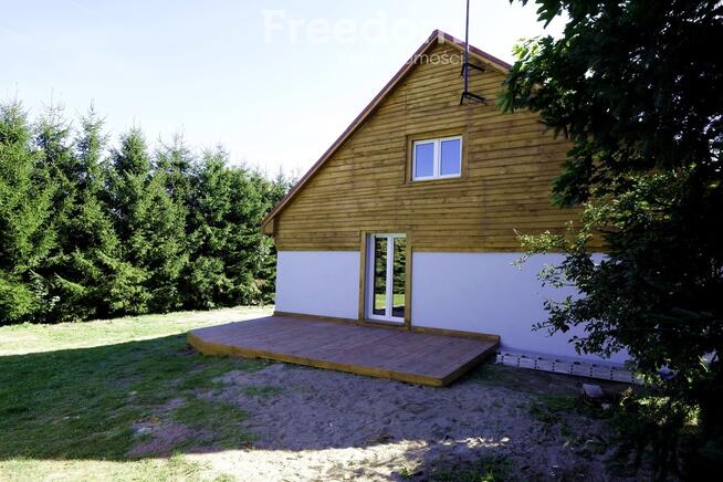 Dom wolnostojący blisko jeziora w Przezmarku.