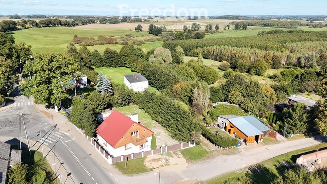 Dom wolnostojący blisko jeziora w Przezmarku.