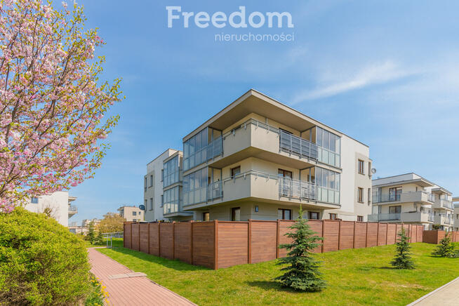 Mieszkanie 2 pokoje z osobną kuchnią, balkon