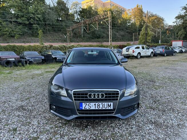 Audi A4 1.8TFSi-160km-Serwis-2-Właściciel-Klimatronik-PDC-Xenony-Dzienne-LED