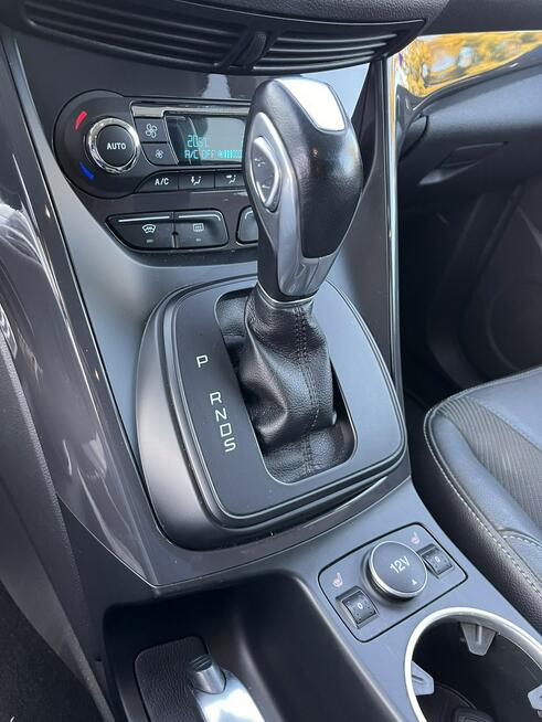 Ford Kuga 4x4 Automat 2,0D 163KM Niski przebieg Dobre wyposażenie