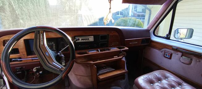 Piękny klasyk: Ford Econoline. 100% oryginał!