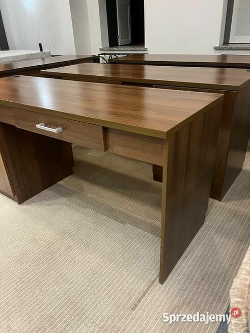 Biurko z szufladą
