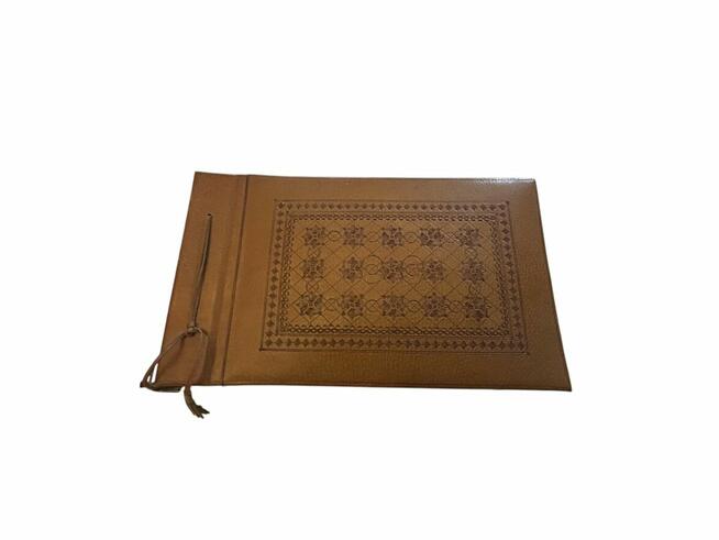 Skórzany zdobiony góralski album na stare fotografie