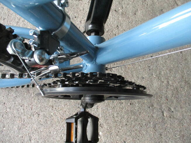 Nowy rower dla młodzieży i dorosłych