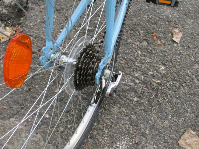 Nowy rower dla młodzieży i dorosłych