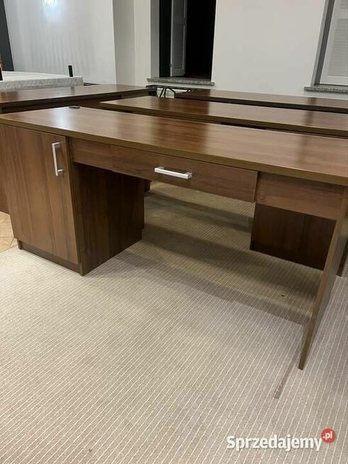 Biurko z szufladą