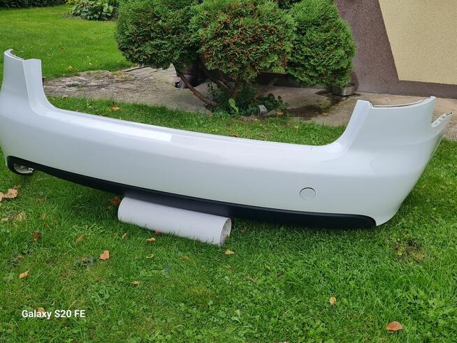 Sprzedam tylni zderzak do audi a4 b8