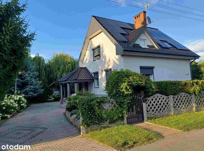 DOLINA BARYCZY, Dom na pięknej działce z własnym stawem